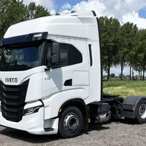 Iveco S-Way AS440S43T